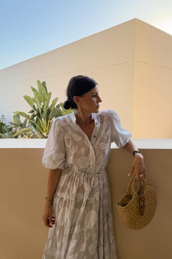 sukienka Emilie - haft kwiat mięta ecru