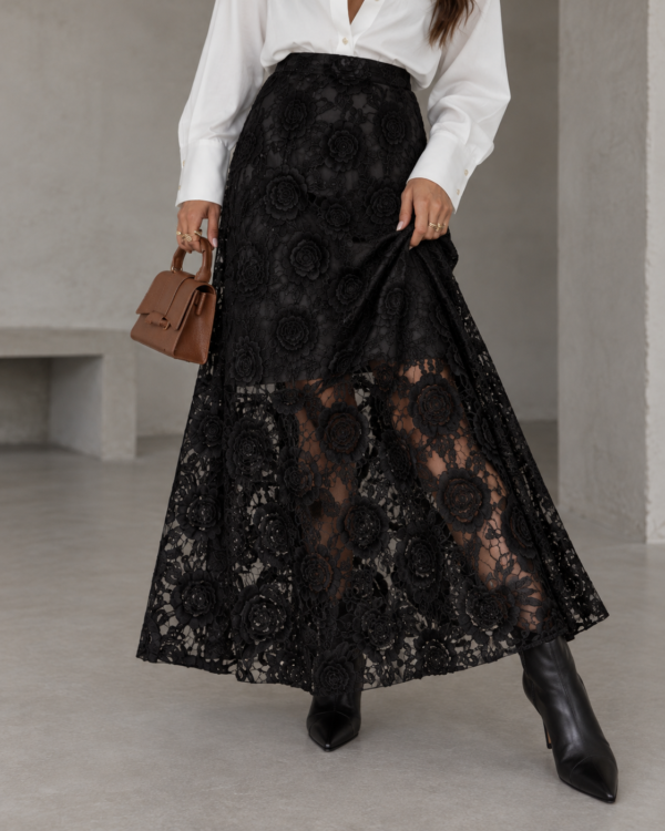 spódnica Boho - wzór róże czerń