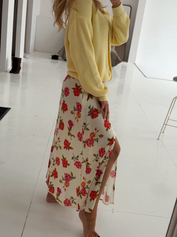 sweter Nelly - bananowy