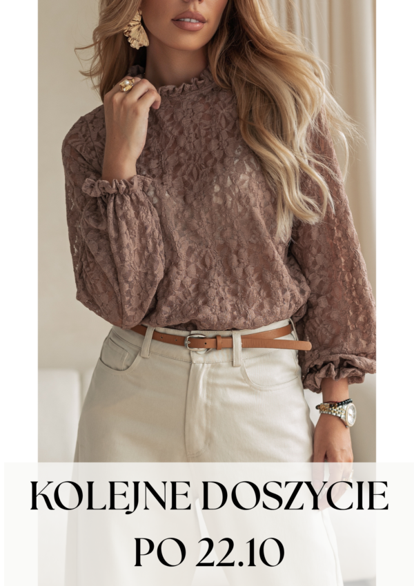 bluzka Femme - wzór kwiaty 2 mokka - realizacja kolejnych zamówień po 22.10.2026 r.