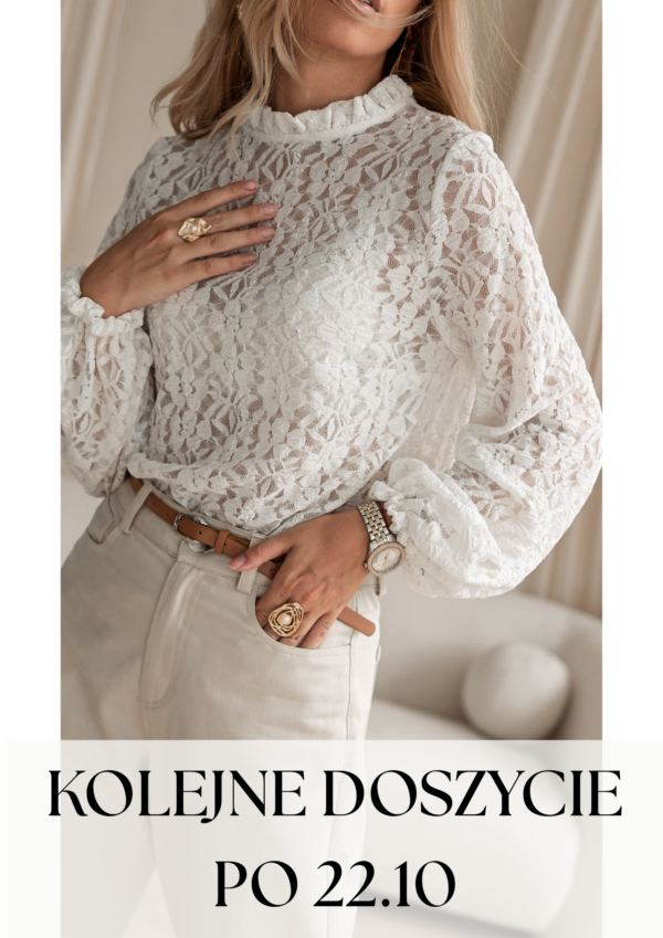 bluzka Femme - wzór kwiaty 2 ecru - realizacja kolejnych zamówień po 22.10.2026 r.